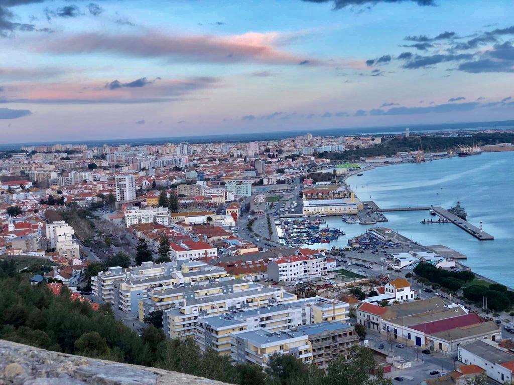 Mãe de Santo em Setúbal ela Traz o Amor de Volta